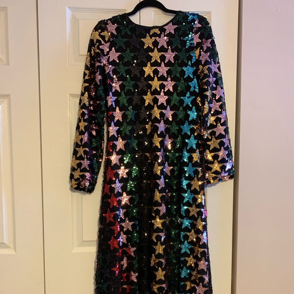 Long Sleeve Star Sequin Embellished Maxi Dress